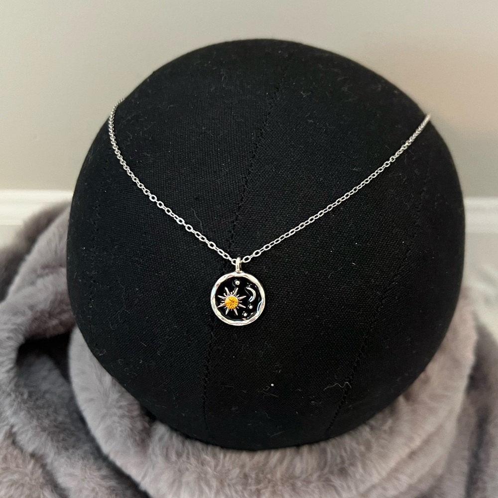 SUNNYOUTH Vintage Crystal Pendant Necklaces for Women Girls